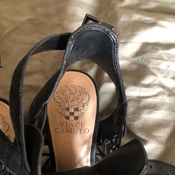 Vince Camuto Evel Gladiator Black Leather Strappy Cone Heel Caged Sandal 8.5 - Picture 12 of 12
